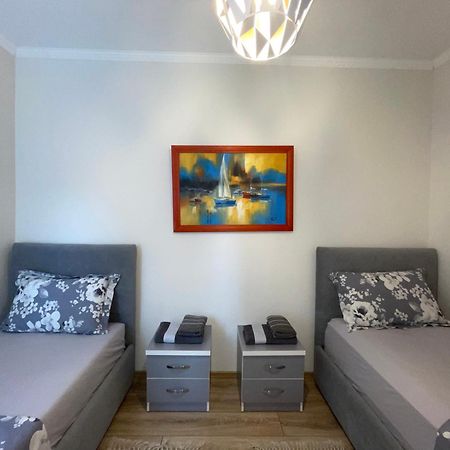Peak Apartment Modern Durres City Centre #2 מראה חיצוני תמונה