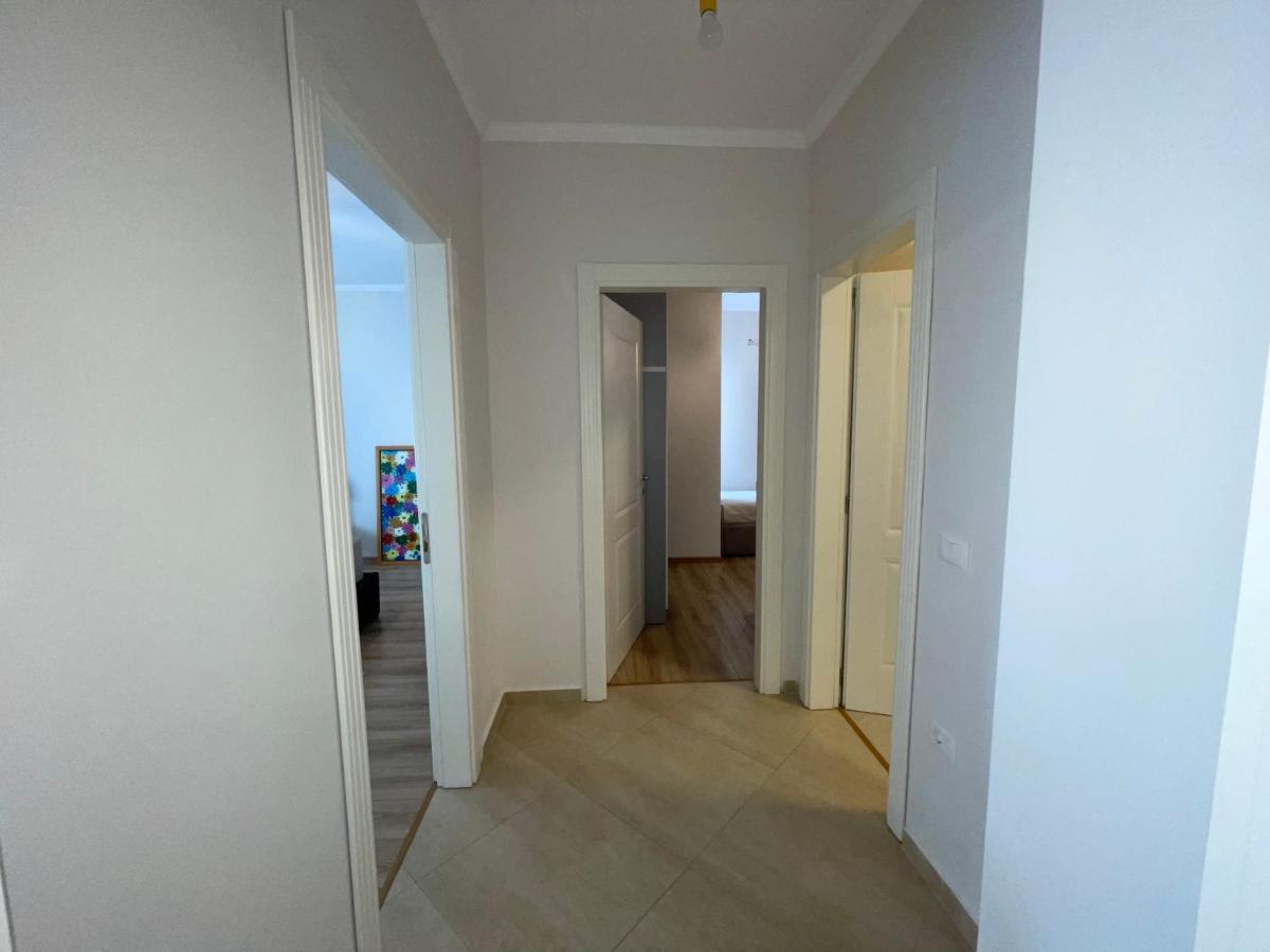 Peak Apartment Modern Durres City Centre #2 מראה חיצוני תמונה