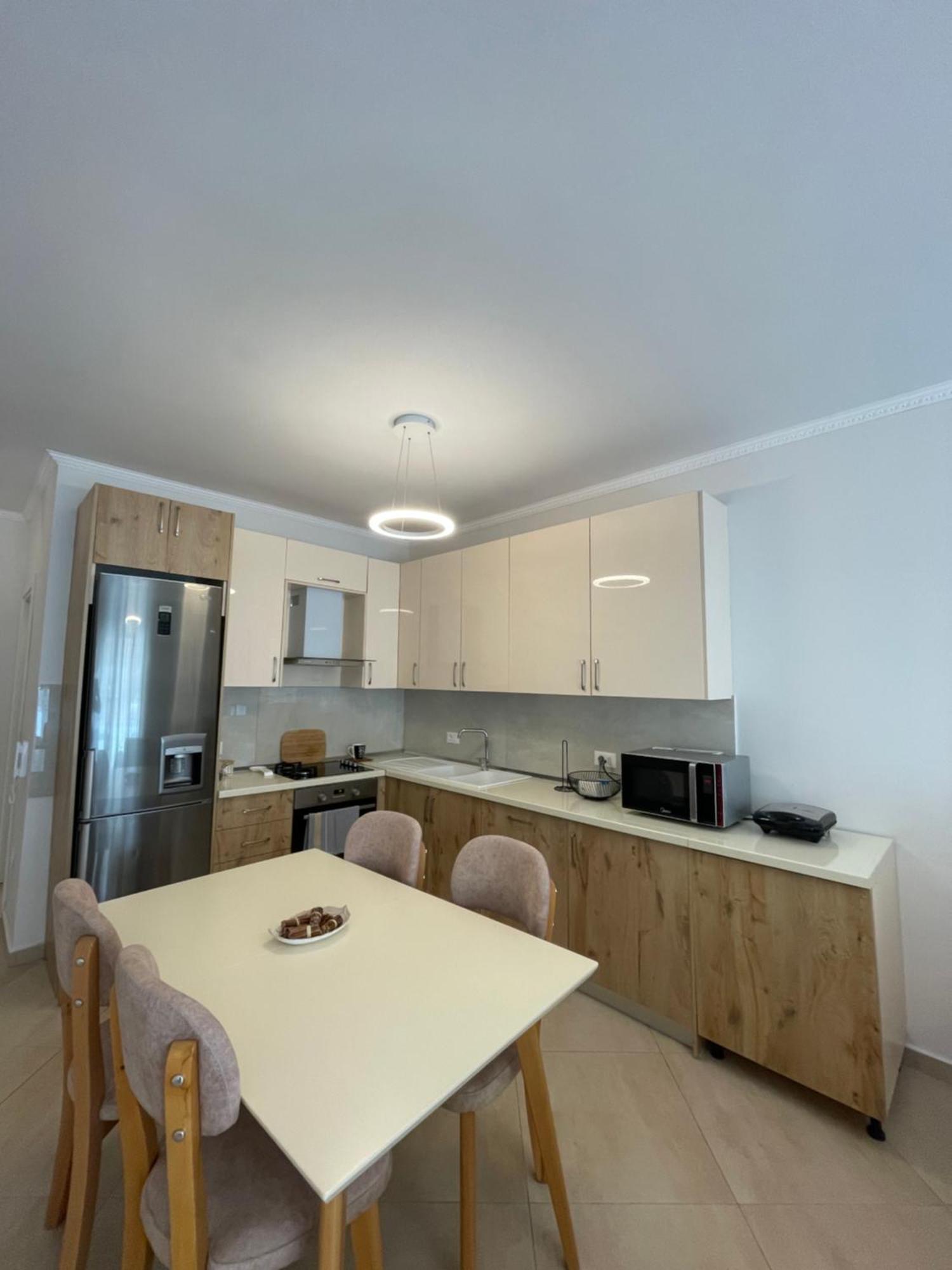 Peak Apartment Modern Durres City Centre #2 מראה חיצוני תמונה