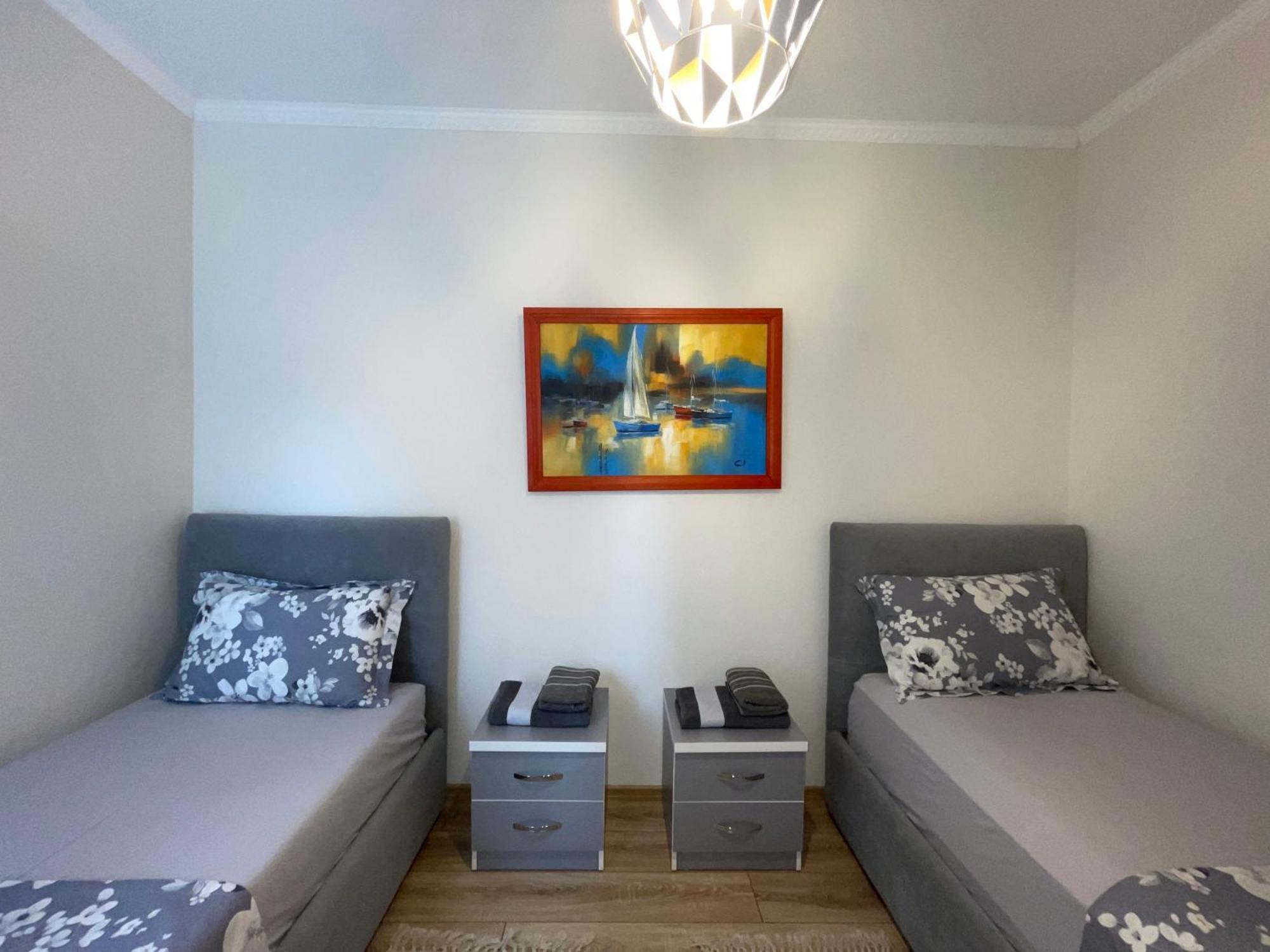 Peak Apartment Modern Durres City Centre #2 מראה חיצוני תמונה